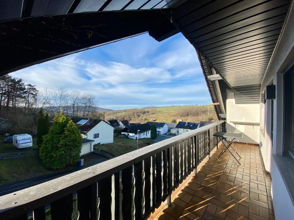 Ferienwohnung Mit Ausblick Mombris Exterior photo